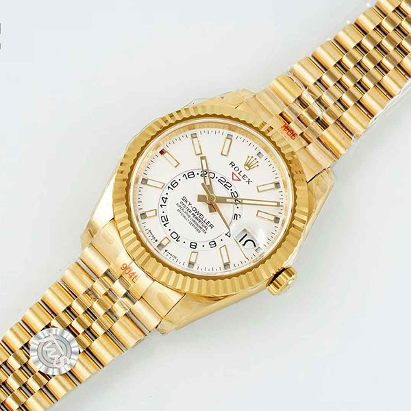 【9002搭載 ホワイト】M336938-0006 スカイドゥエラー 42mm TW製ロレックスコピー最新品    